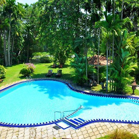 Ayubowan Swiss Lanka Bungalow Resort Bentota Buitenkant foto